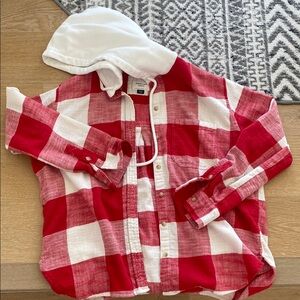American Eagle Outfitters Red and White Button Down Shirt